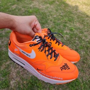 Nike air max 1 just do it
